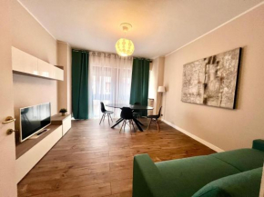 Kibilù - Elegant City-Center Apartment Near Hospitals Fast Wi-Fi Varese